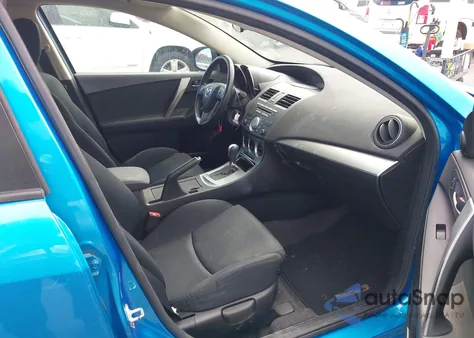 2010 Mazda Mazda3 S Sport z USA, uszkodzony, nr VIN JM1BL1H5XA1227360